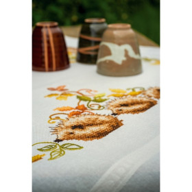 Bedruckte Deckepackung Igel und Herbstlaub