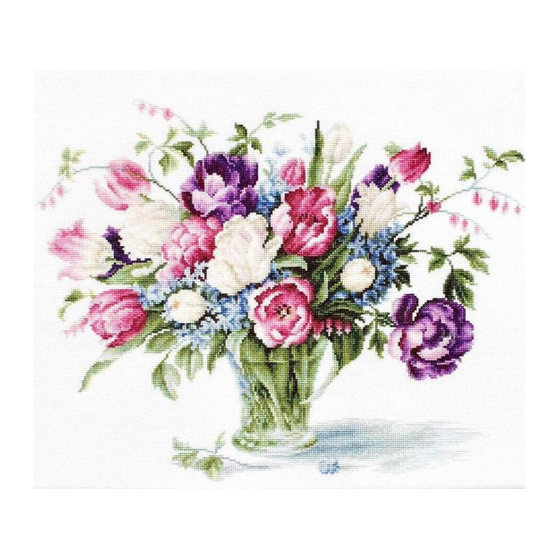 Embroidery kit Tulips Embroidery kit Tulips