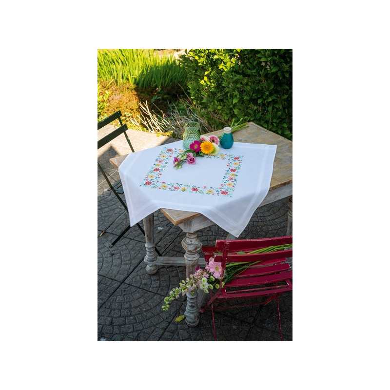 Bedruckte Deckepackung frische Blumen