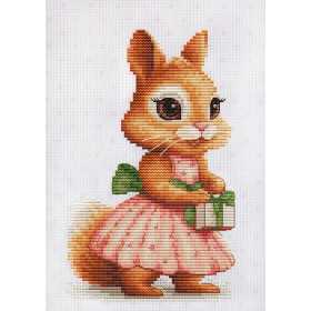 Luca-S Embroidery kit The Squirrel's Gift