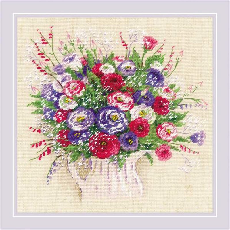 Embroidery kit Bouquet with Eustoma and Gypsophila Embroidery kit Bouquet with Eustoma and Gypsophila
