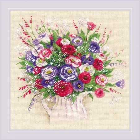 Riolis Borduurpakket Boeket met Eustoma en Gipskruid