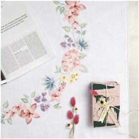 Tablecloth kit hydrangea wreath