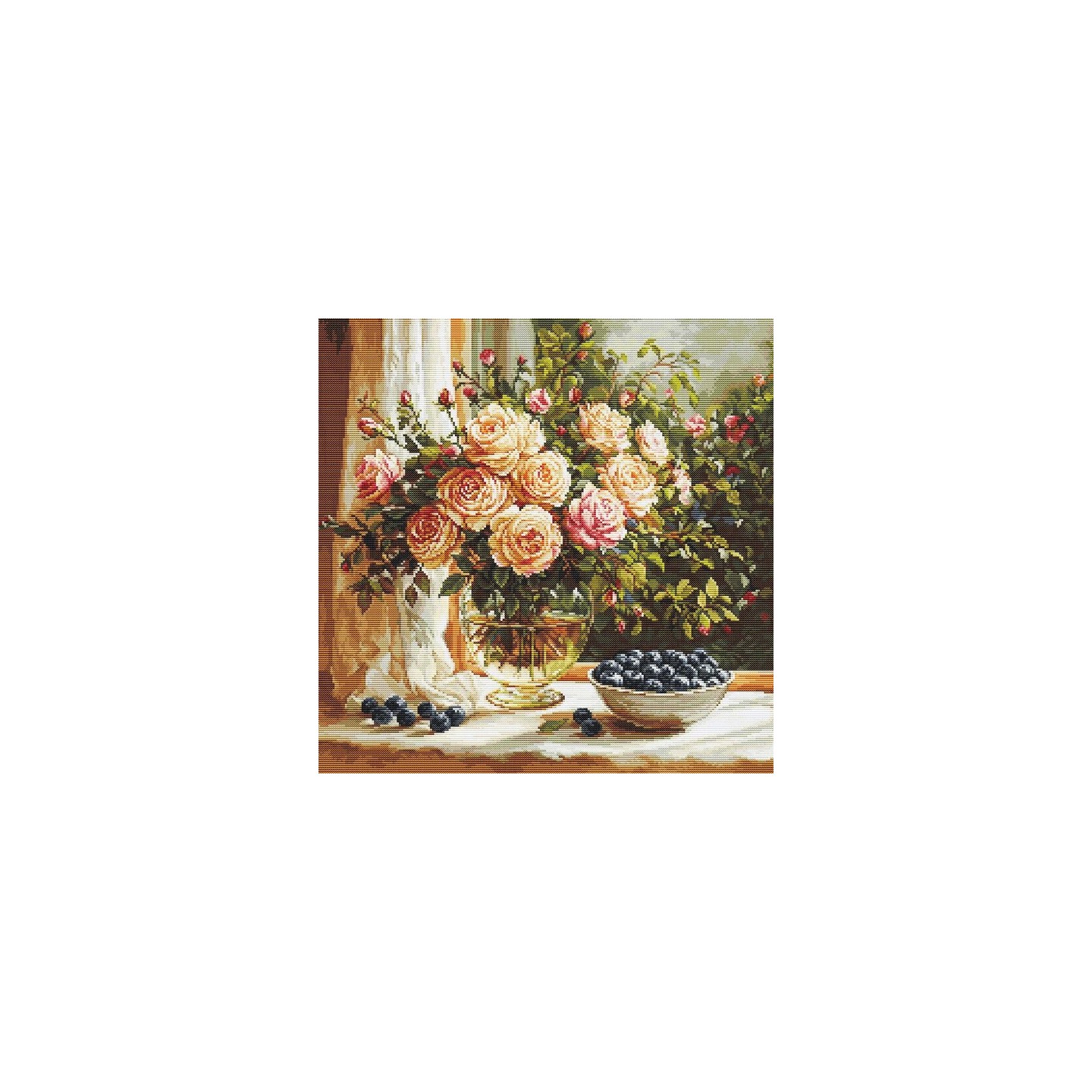 Luca-S Embroidery kit Vase with Roses and Blueberries