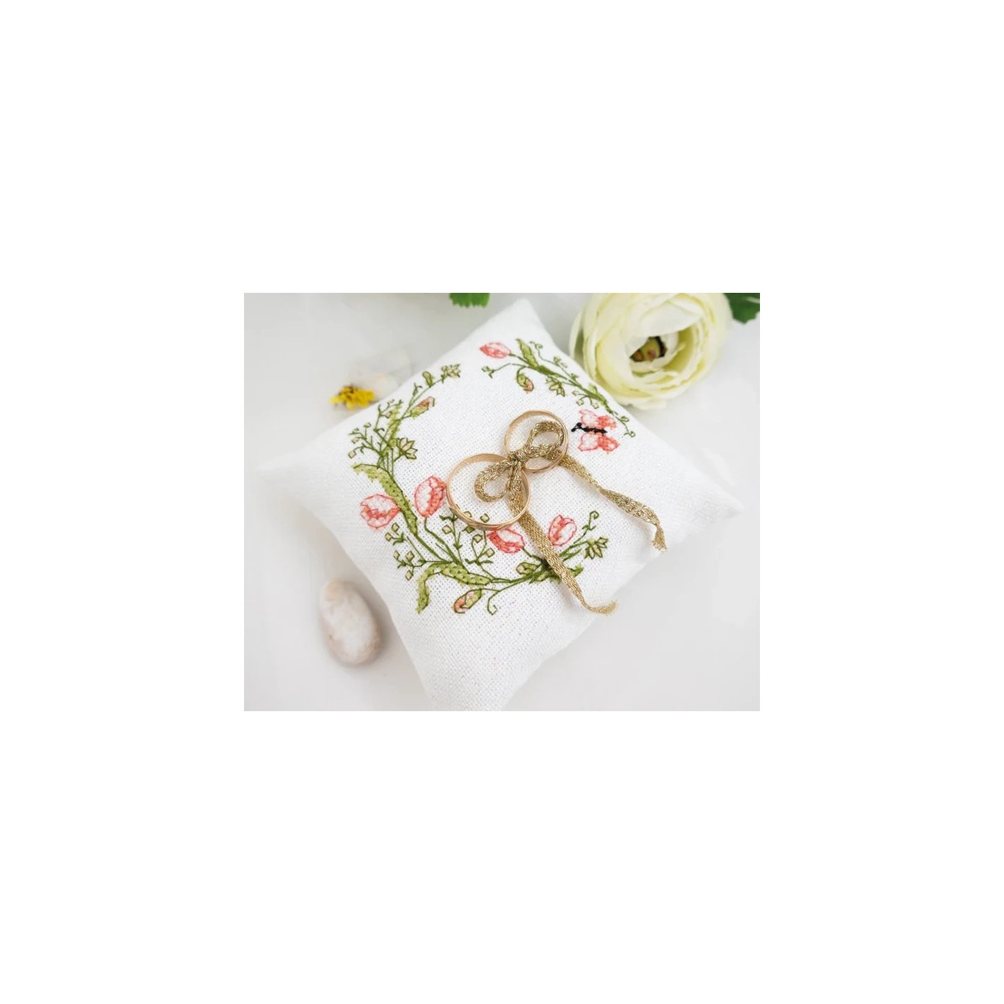 Embroidery kit The Perfume of Love