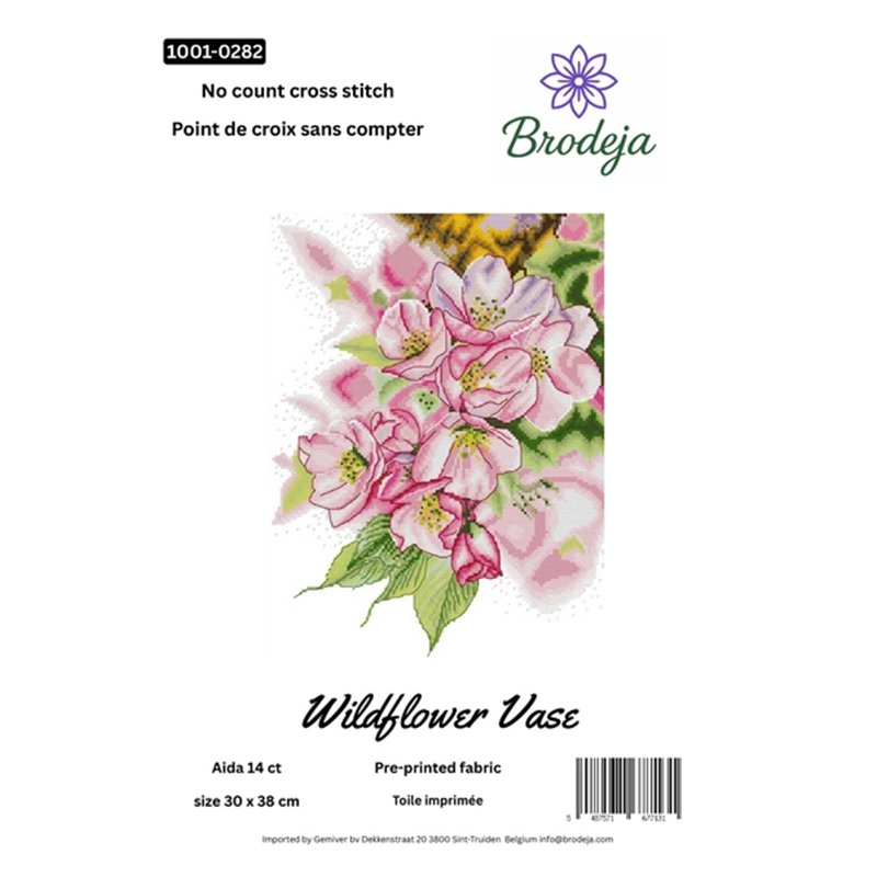 Embroidery kit Dazzling Magnolia Embroidery kit Dazzling Magnolia