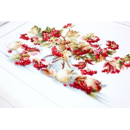 Luca-S Embroidery kit Guelder Rose