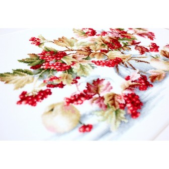 Luca-S Embroidery kit Guelder Rose